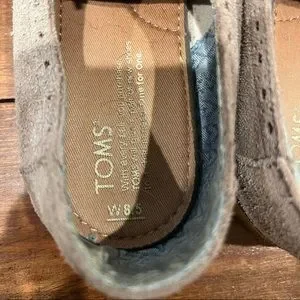 NWT Toms Men Borgue Oxfords, Desert Taupe, SZ.8.5, Toms | Shoes | Toms Shoes Mens 8 Brown Brogue Oxford  main image 3